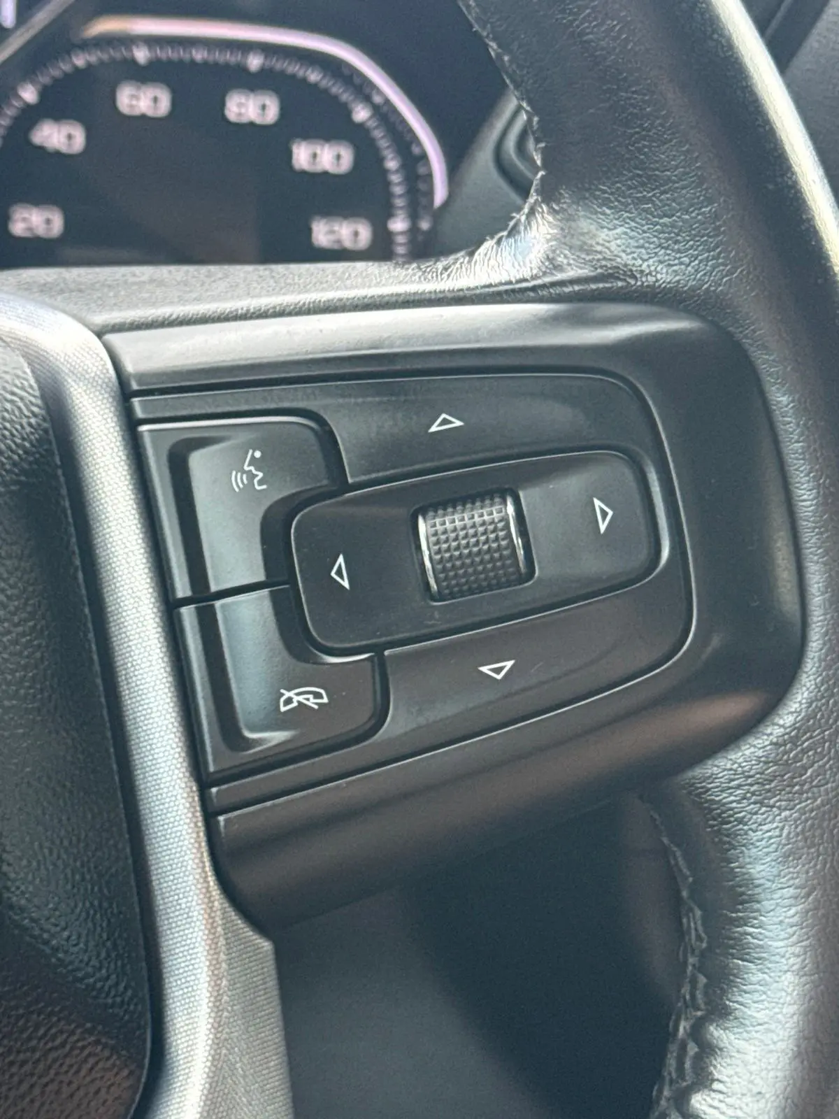 2022 GMC Sierra Hd - $35,687