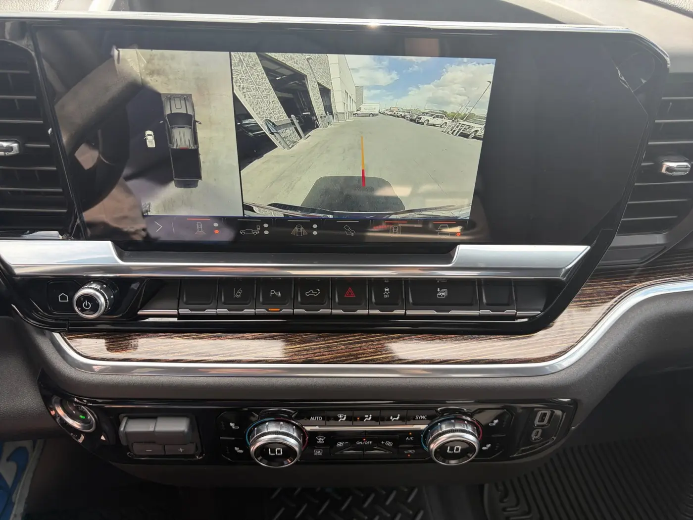 2025 GMC Sierra Hd - $53,279