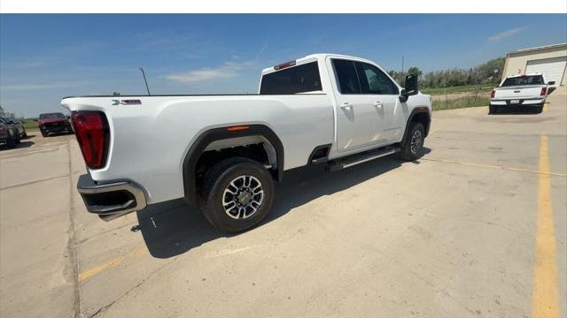 2026 GMC Sierra 2500HD SLE