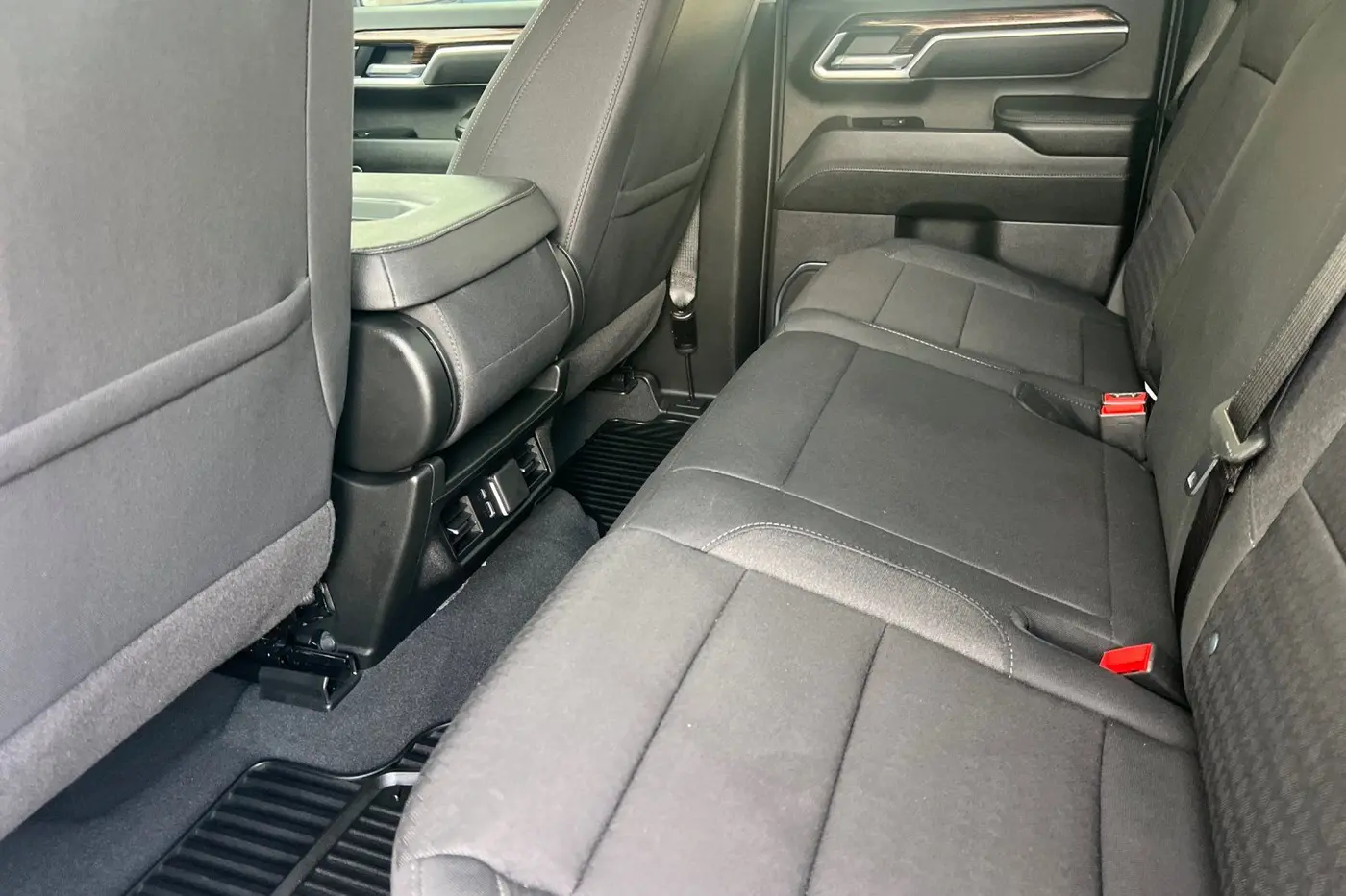 2025 GMC Sierra Hd - $59,999