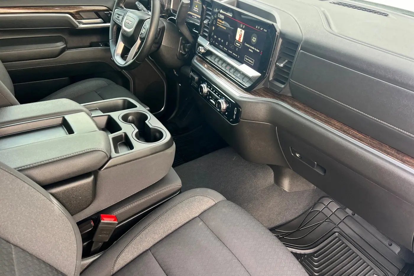 2025 GMC Sierra Hd - $59,999