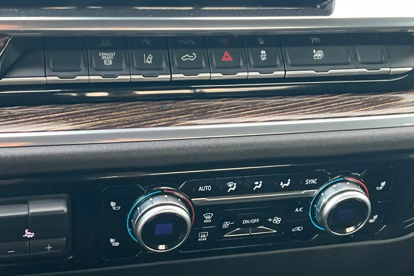 2025 GMC Sierra Hd - $59,999