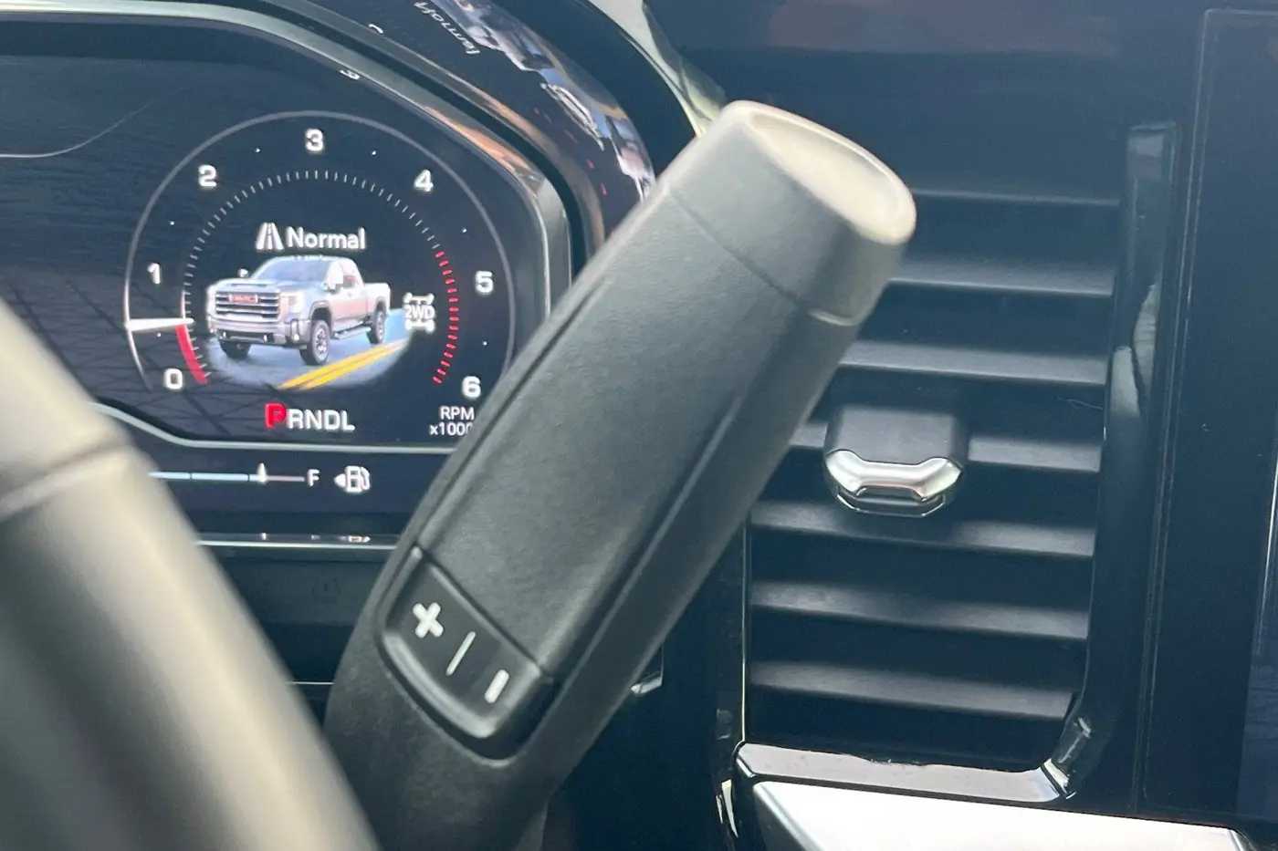 2025 GMC Sierra Hd - $59,999