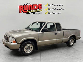 2001 GMC Sonoma with Pewter Metallic Exterior