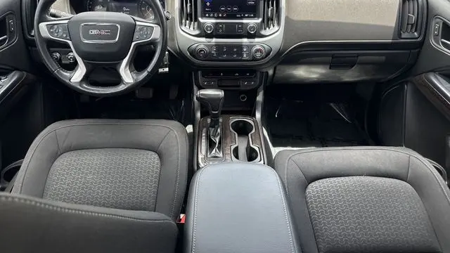 2020 GMC Canyon SLE