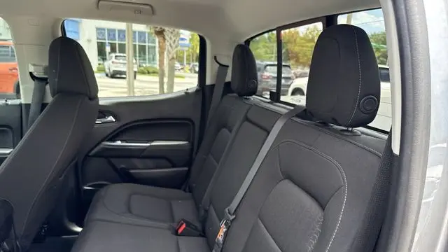 2020 GMC Canyon SLE