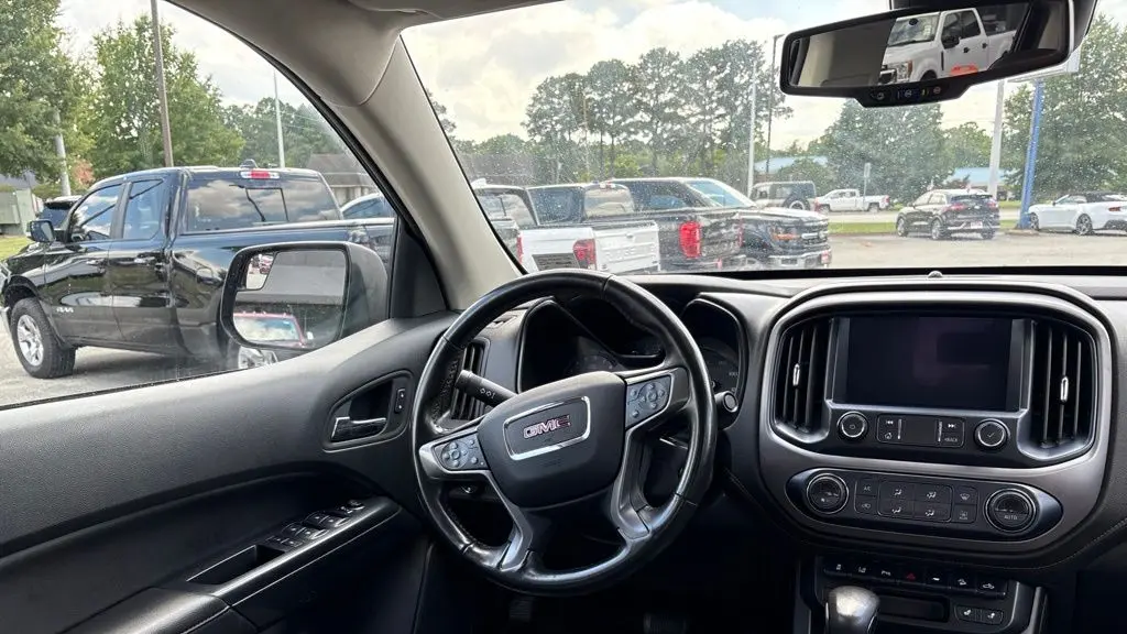 2022 GMC Canyon AT4