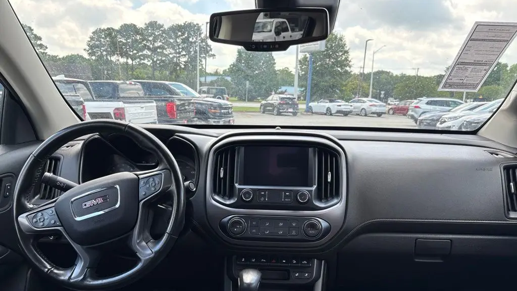 2022 GMC Canyon AT4