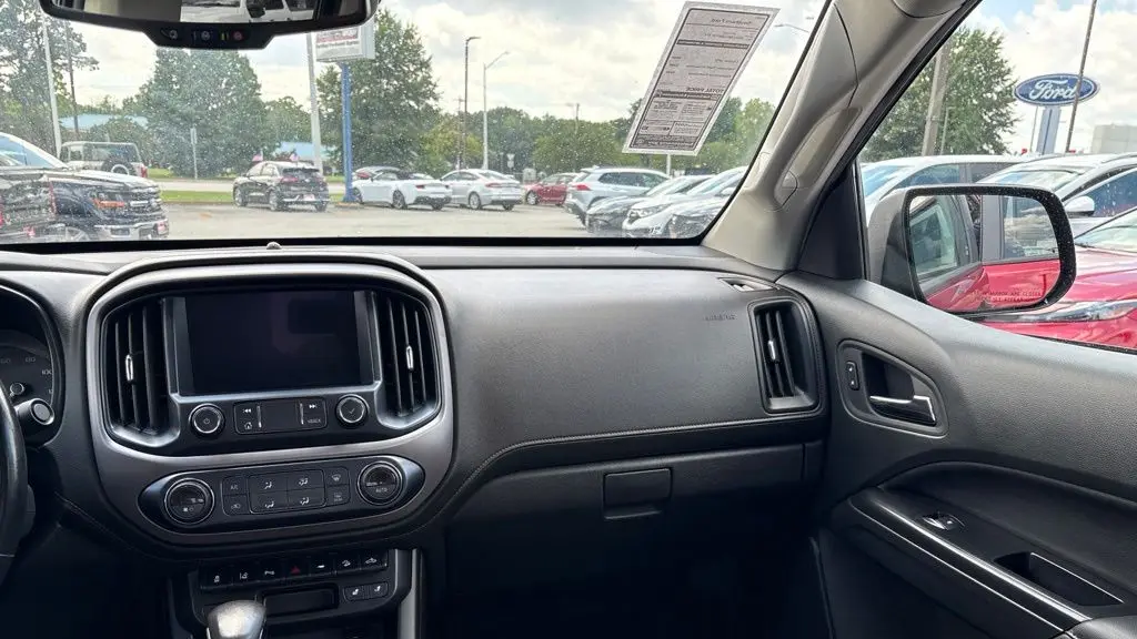 2022 GMC Canyon AT4