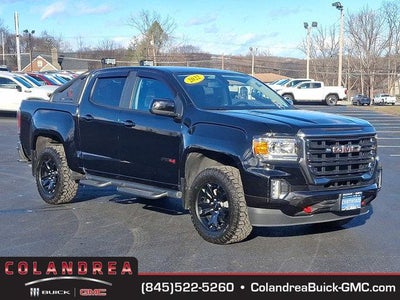 2022 GMC Canyon 4X4 AT4 4DR Crew Cab 5 FT. SB (cloth)