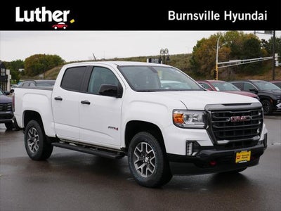 2022 GMC Canyon 4X4 AT4 4DR Crew Cab 5 FT. SB (cloth)
