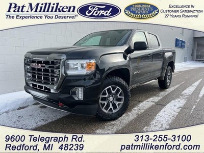 2021 GMC Canyon 4X4 AT4 4DR Crew Cab 5 FT. SB (cloth)