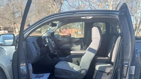 2017 GMC Canyon Base