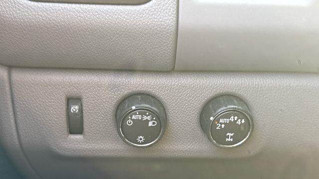2022 GMC Canyon Elevation Standard