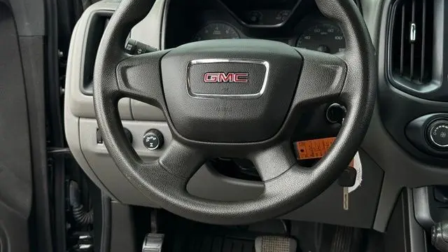 2017 GMC Canyon Base