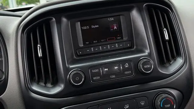 2017 GMC Canyon Base