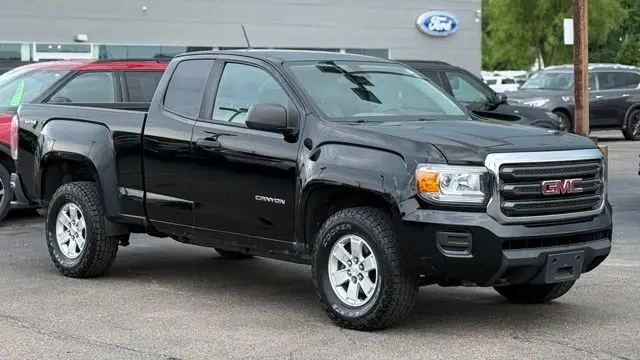 2017 GMC Canyon Base