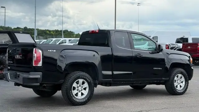 2017 GMC Canyon Base