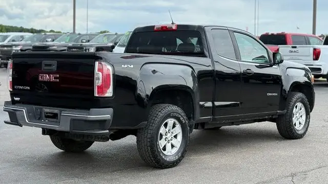 2017 GMC Canyon Base
