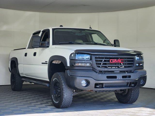 2004 GMC Sierra - $20,205