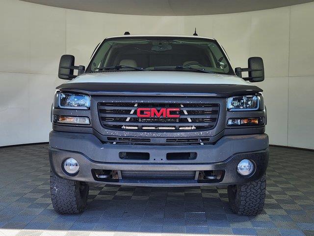 2004 GMC Sierra - $20,205