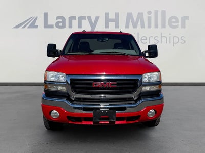 2005 GMC Sierra 2500HD 4DR Crew Cab Work Truck 4WD SB