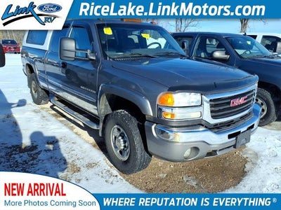 2006 GMC Sierra 2500HD Work Truck 4DR Extended Cab 4WD SB