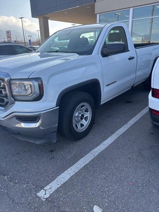 2018 GMC Sierra 1500 with Summit White Exterior