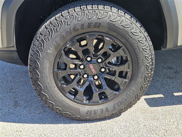 2026 GMC Canyon