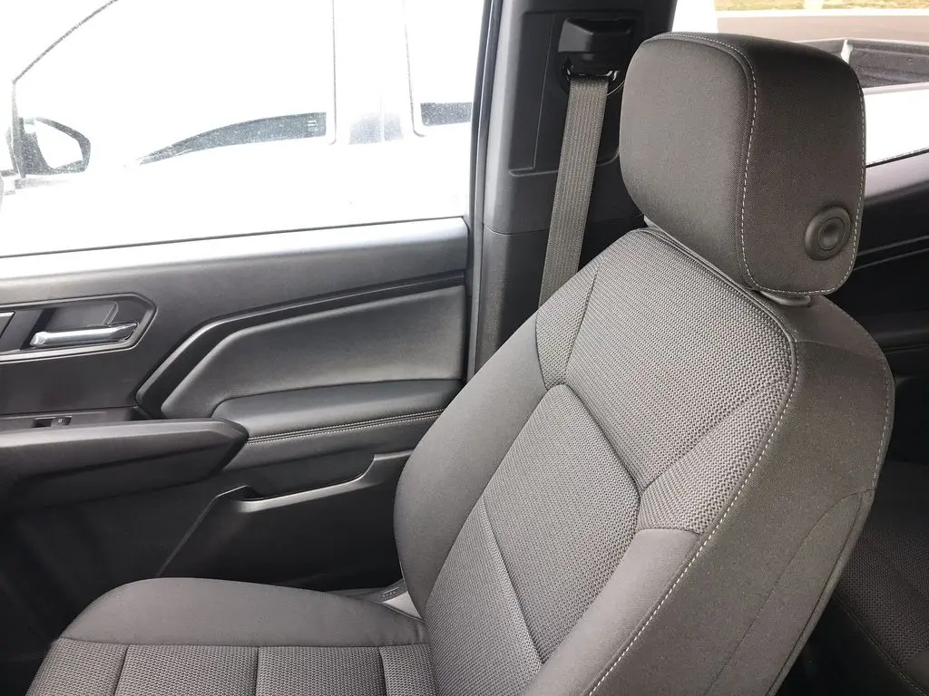 2026 GMC Canyon - $39,998