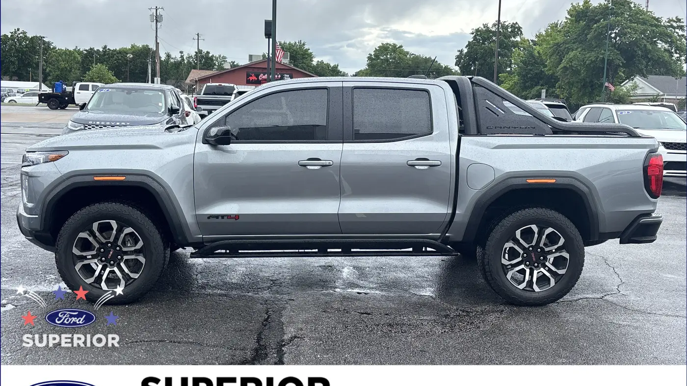 2025 GMC Canyon AT4