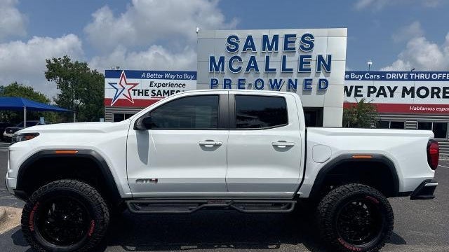 2025 GMC Canyon AT4