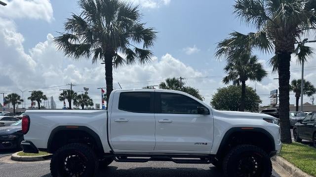 2025 GMC Canyon AT4