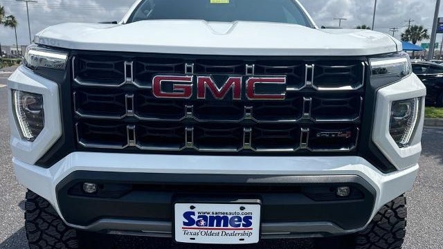 2025 GMC Canyon AT4
