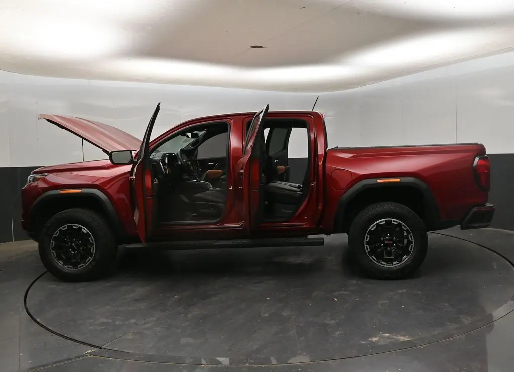 2026 GMC Canyon - $46,988
