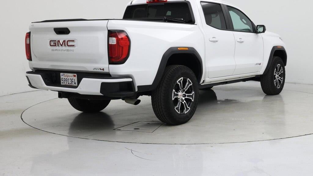 2025 GMC Canyon AT4