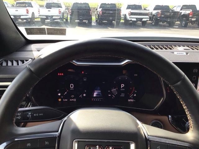 2026 GMC Canyon - $47,900