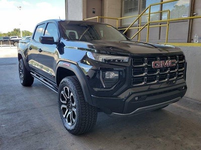 2025 GMC Canyon 4X4 AT4 4DR Crew Cab 5 FT. SB