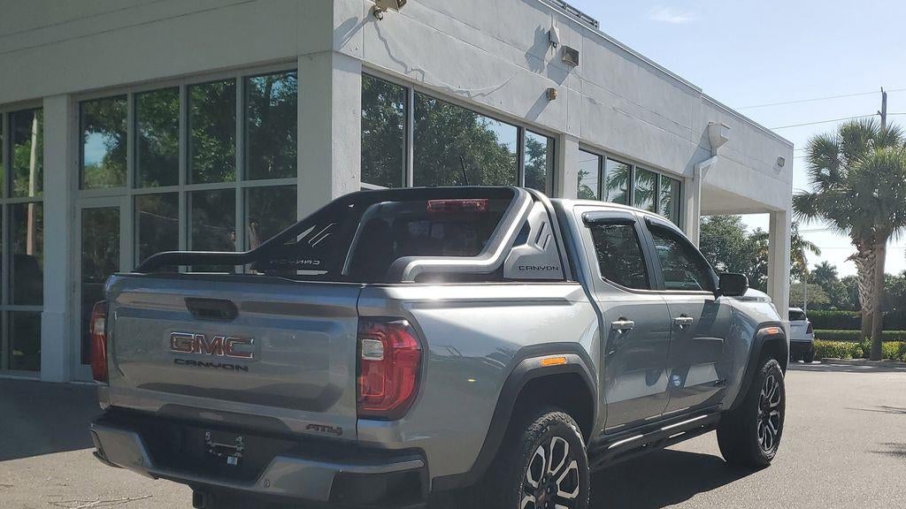 2025 GMC Canyon AT4