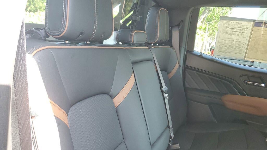 2025 GMC Canyon AT4