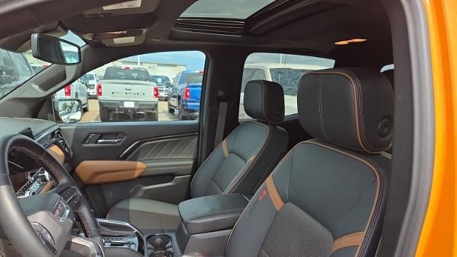 2025 GMC Canyon AT4