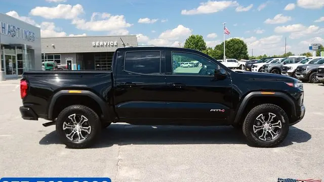 2025 GMC Canyon AT4