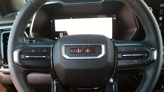 2025 GMC Canyon AT4