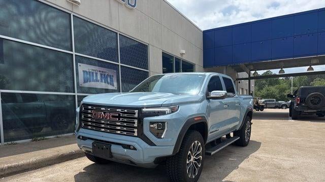 2025 GMC Canyon Denali