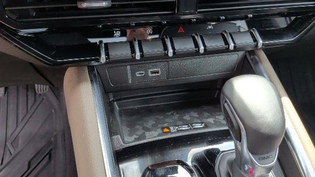 2025 GMC Canyon Denali