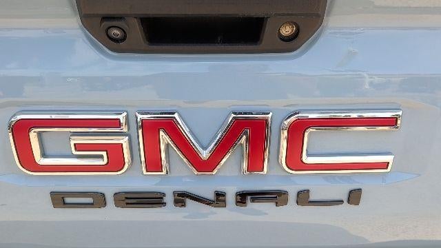 2025 GMC Canyon Denali