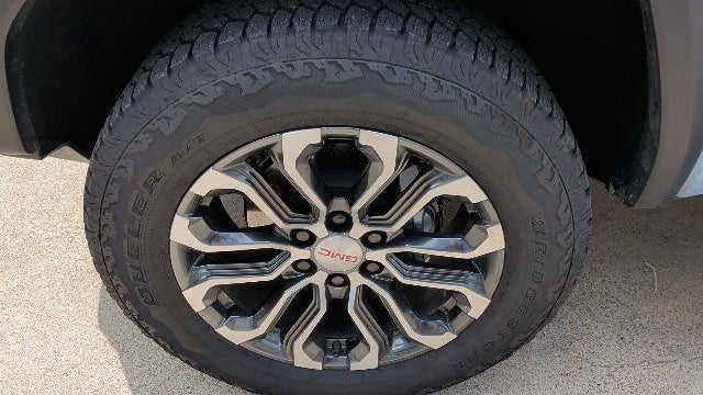 2025 GMC Canyon Denali