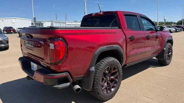 2025 GMC Canyon Denali