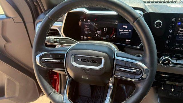 2025 GMC Canyon Denali