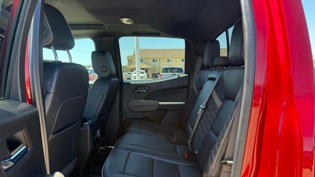2025 GMC Canyon Denali